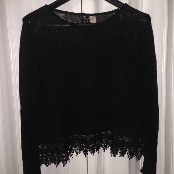 NOT FOR SALE! DONT BUY‼️2/$23‼️ Black H&M Long Sleeve - Picture 5 of 8